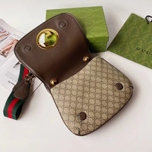 Load image into Gallery viewer, GC595 Blondie Medium Top Handle Bag / 11.4"W x 8.7"H x 2.7"D