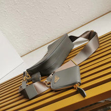 Load image into Gallery viewer, PD267 Padded Leather Prada Re-Edition 2005 Shoulder Bag / HIGHEST QUALITY VERSION / 8.6x7x2.5inch