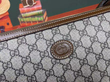 Load image into Gallery viewer, MBG050 Messenger Bag with Interlocking G / 11.8"W x 8.8"H x 2"D