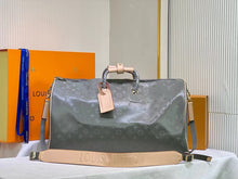 Load image into Gallery viewer, LB1025 Keepall Bandoulière 50 / 19.7 x 11.4 x 9.1 inches
