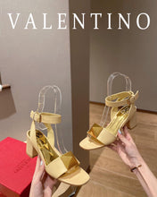 Load image into Gallery viewer, SE907 VLTN ONE STUD CALFSKIN SANDAL 65 MM / 2.5 IN.