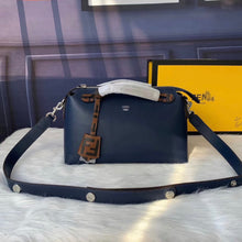 Load image into Gallery viewer, FF017 10.6x5.9x5.1inch