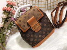 Load image into Gallery viewer, LB022 7.48x7.87x4.72inch