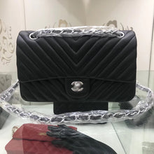 Load image into Gallery viewer, CC115 Small: 6.1x10x2.6inch Mediun: 7.7x11x3inch