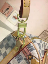 Load image into Gallery viewer, LB159 Damier Azur,Monogram