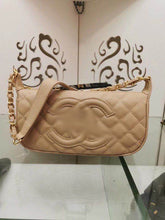 Load image into Gallery viewer, CC120 9.8x5.9x1.8inch