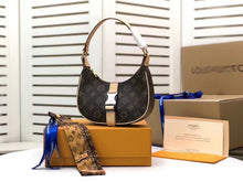 Load image into Gallery viewer, LB157 8.7x5.1x2.8inch(Including silk scarves.)