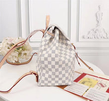 Load image into Gallery viewer, LB161 Small: 7.3x11x4.5inch Meduim: 12.2x11.8x7.9inch