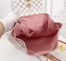 Load image into Gallery viewer, LB161 Small: 7.3x11x4.5inch Meduim: 12.2x11.8x7.9inch