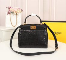 Load image into Gallery viewer, FF024 9.1x7.1x4.3inch