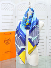 Load image into Gallery viewer, CLTH009 100%Pure Silk 140x140cm