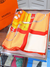 Load image into Gallery viewer, CLTH008 100%Pure Silk 140x140cm