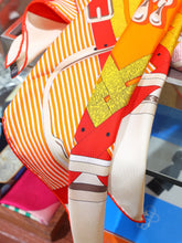 Load image into Gallery viewer, CLTH008 100%Pure Silk 140x140cm