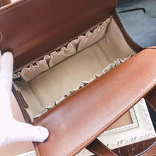 Load image into Gallery viewer, GC098 10.83x6.89x4.33 inch