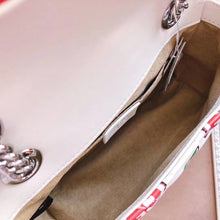 Load image into Gallery viewer, GC131 10.2x5.9x2.8