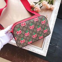 Load image into Gallery viewer, GC132 9.5x5.5x2.8inch