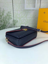 Load image into Gallery viewer, LB168 9.8x7.5x2.8 inch