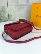 Load image into Gallery viewer, LB169 9.8x7.5x2.8 inch