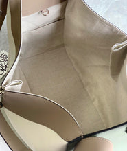 Load image into Gallery viewer, LWE008 HIGHEST QUALITY VERSION Small:11.4x5.5x10.2inch Medium:13.8x6.7x12.6inch