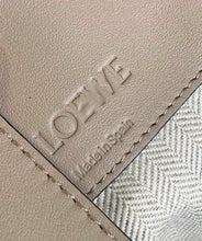 Load image into Gallery viewer, LWE008 HIGHEST QUALITY VERSION Small:11.4x5.5x10.2inch Medium:13.8x6.7x12.6inch