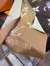 Load image into Gallery viewer, CLTH014 100%wool 45x190cm