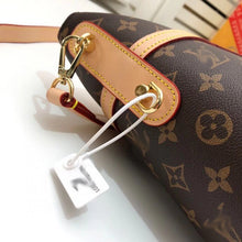 Load image into Gallery viewer, LB178 8.7x9.1x5.5inch