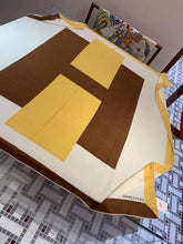 Load image into Gallery viewer, CLTH020 Cashmere and Pure Silk 140x140cm