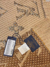 Load image into Gallery viewer, CLTH024 94%wool,4% Pure Silk,3%Dacron175x30x30cm