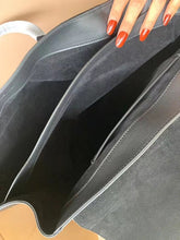 Load image into Gallery viewer, CL011 15x10.2x7.1inch