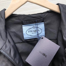 Load image into Gallery viewer, CLTH031 S/M/L