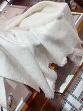 Load image into Gallery viewer, CLTH038 100%wool 110x200cm