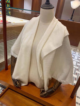 Load image into Gallery viewer, CLTH038 100%wool 110x200cm