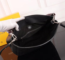 Load image into Gallery viewer, LB200 12.6x9.5x5.5inch