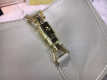 Load image into Gallery viewer, GC146 11x7.5x1.8inch