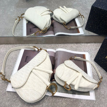 Load image into Gallery viewer, DR054 HIGHEST QUALITY VERSION Small: 8.3x7.1x2inch Meduim: 10x7.9x2.6inch