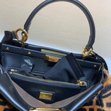 Load image into Gallery viewer, FF036 HIGHEST QUALITY VERSION Small:9.1x7.5x4.3inch Meduim:13x10.2x4.7inch