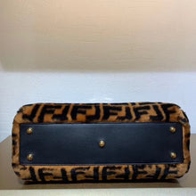 Load image into Gallery viewer, FF036 HIGHEST QUALITY VERSION Small:9.1x7.5x4.3inch Meduim:13x10.2x4.7inch