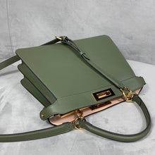 Load image into Gallery viewer, FF038 HIGHEST QUALITY VERSION S:11.4x7.5x4.5inch M:13x9.8x4.7inch