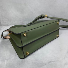 Load image into Gallery viewer, FF038 HIGHEST QUALITY VERSION S:11.4x7.5x4.5inch M:13x9.8x4.7inch