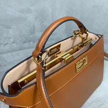 Load image into Gallery viewer, FF041 HIGHEST QUALITY VERSION 11.4x7.5x4.5inch