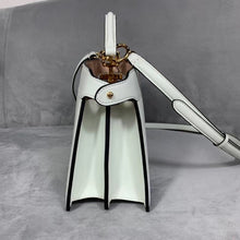 Load image into Gallery viewer, FF042 HIGHEST QUALITY VERSION 11.4x7.5x4.5inch