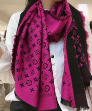 Load image into Gallery viewer, CLTH055 100%Pure Silk with Wool 75x200cm