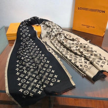 Load image into Gallery viewer, CLTH056 100%Pure Silk with Wool 75x200cm