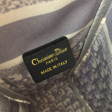 Load image into Gallery viewer, DR061 11.8x11x4.7inch