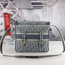 Load image into Gallery viewer, DR061 11.8x11x4.7inch