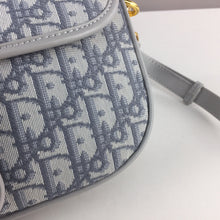 Load image into Gallery viewer, DR063 S:7.1x5.9x2.4inch M:9.1x7.1x2.8inch