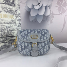 Load image into Gallery viewer, DR063 S:7.1x5.9x2.4inch M:9.1x7.1x2.8inch