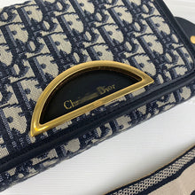 Load image into Gallery viewer, DR066 7.5x5.1x2.4inch