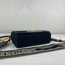 Load image into Gallery viewer, DR067 7.5x5.1x2.4inch