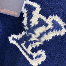 Load image into Gallery viewer, CLTH060 S/M/L